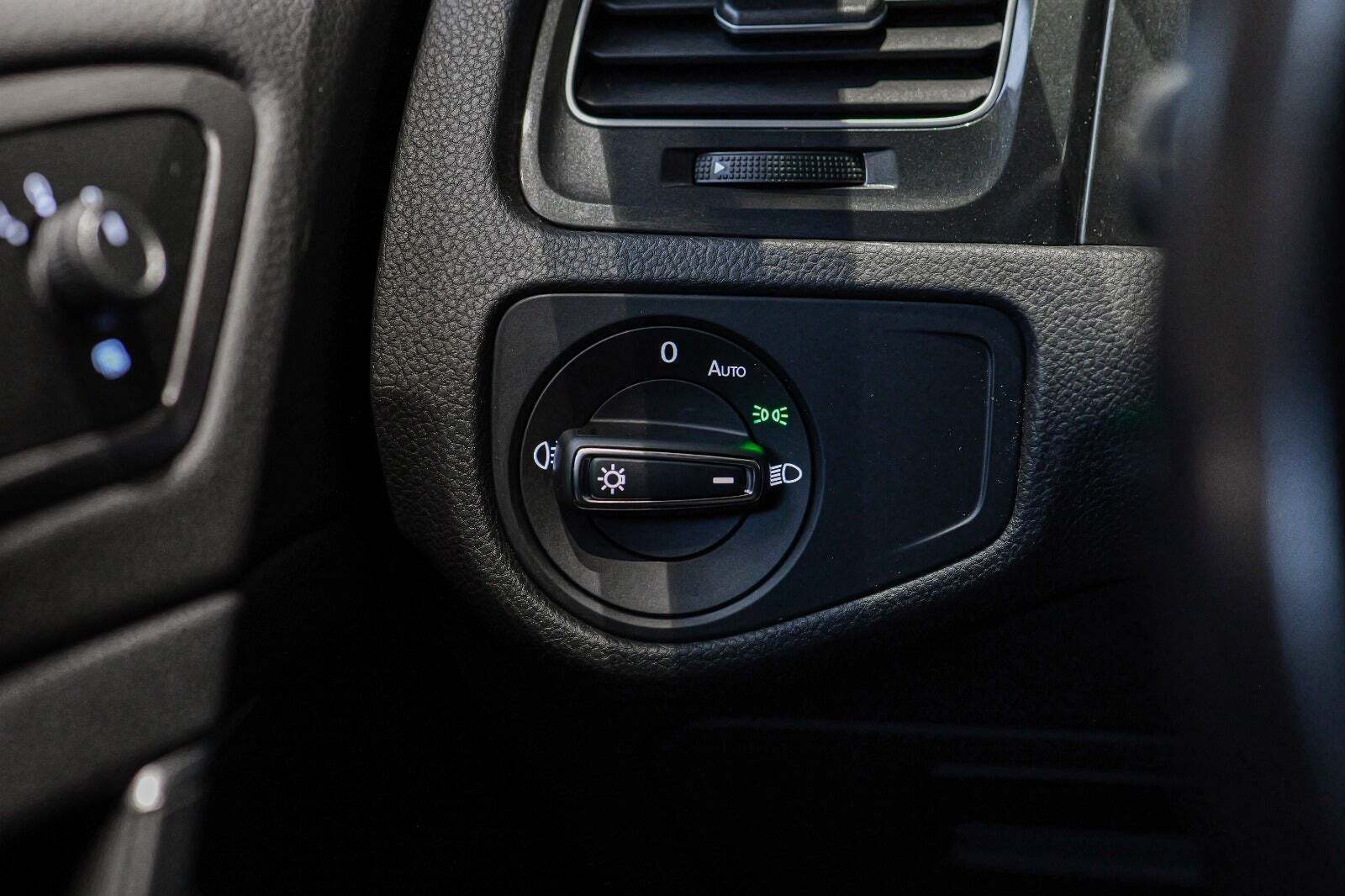 Hvid VW e-Golf VII fra 2020