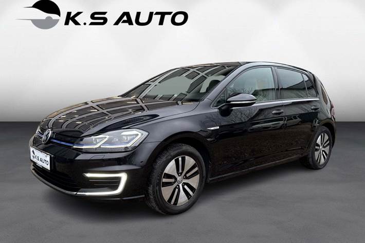 Sort VW e-Golf VII fra 2020 set udefra