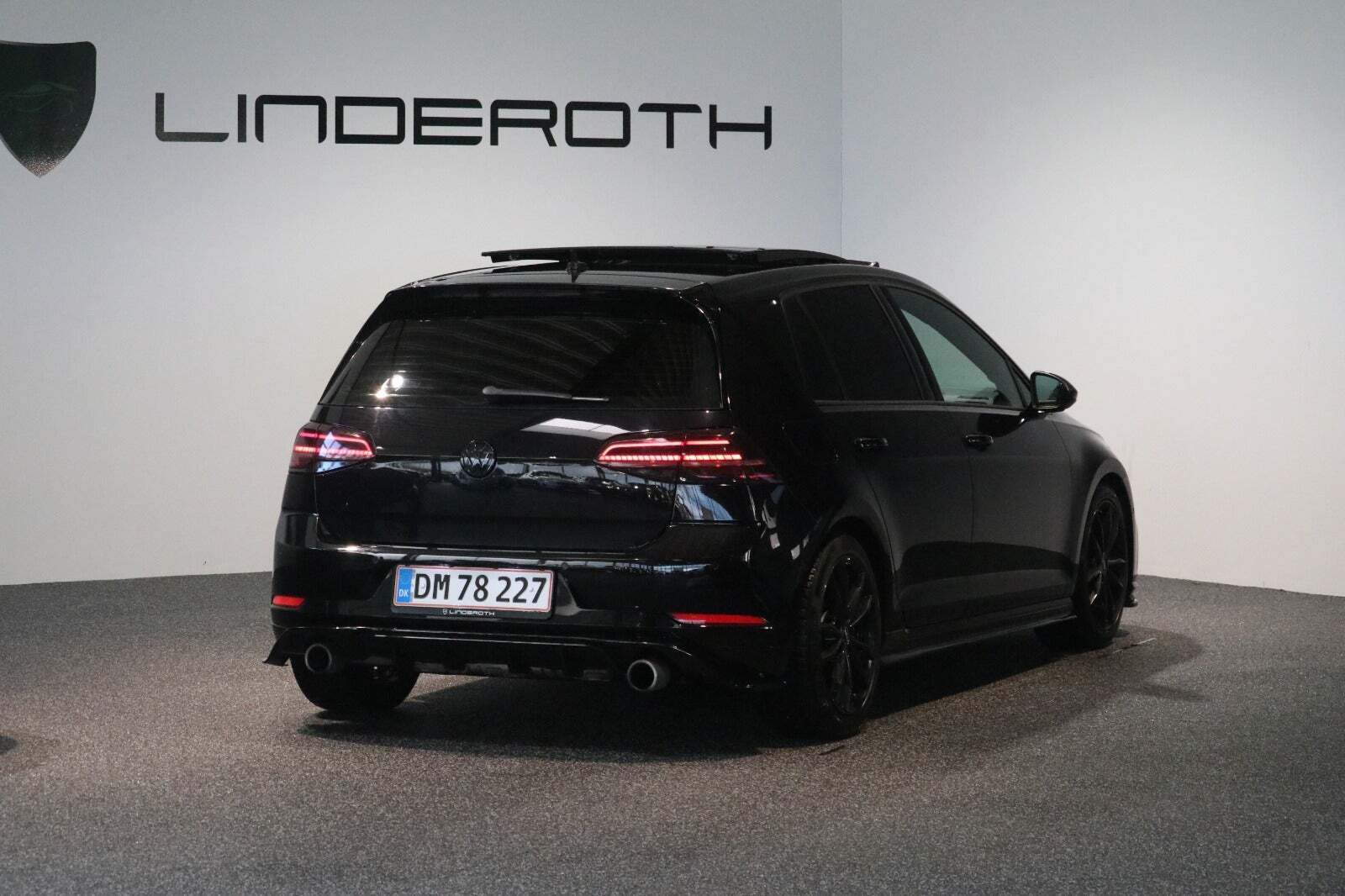 Sort VW Golf VII fra 2018