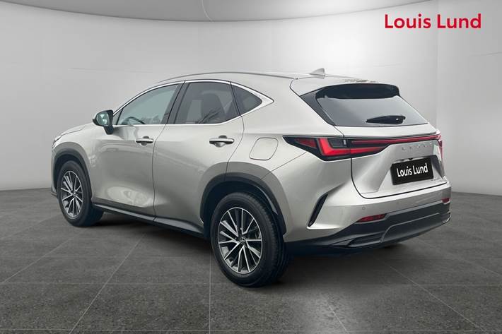 undefined Lexus NX fra 2024