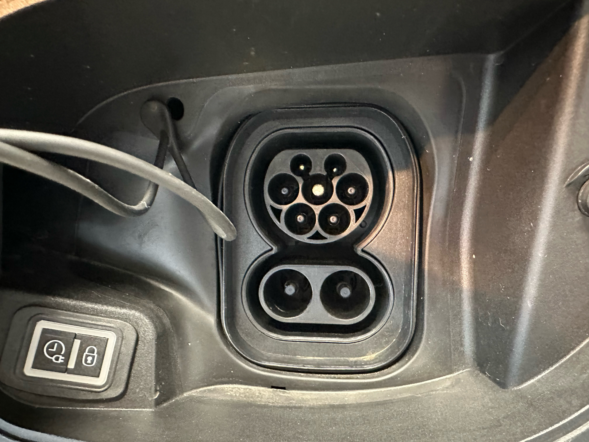 Blå Fiat 600e fra 2024