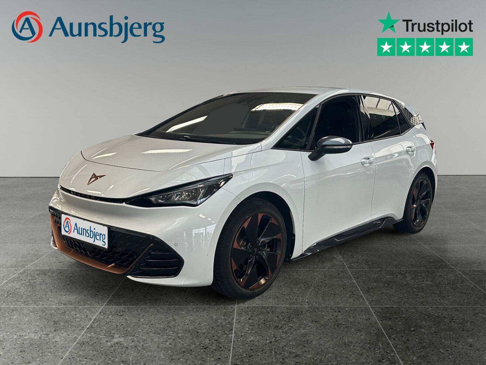 Hvid Cupra Born fra 2023