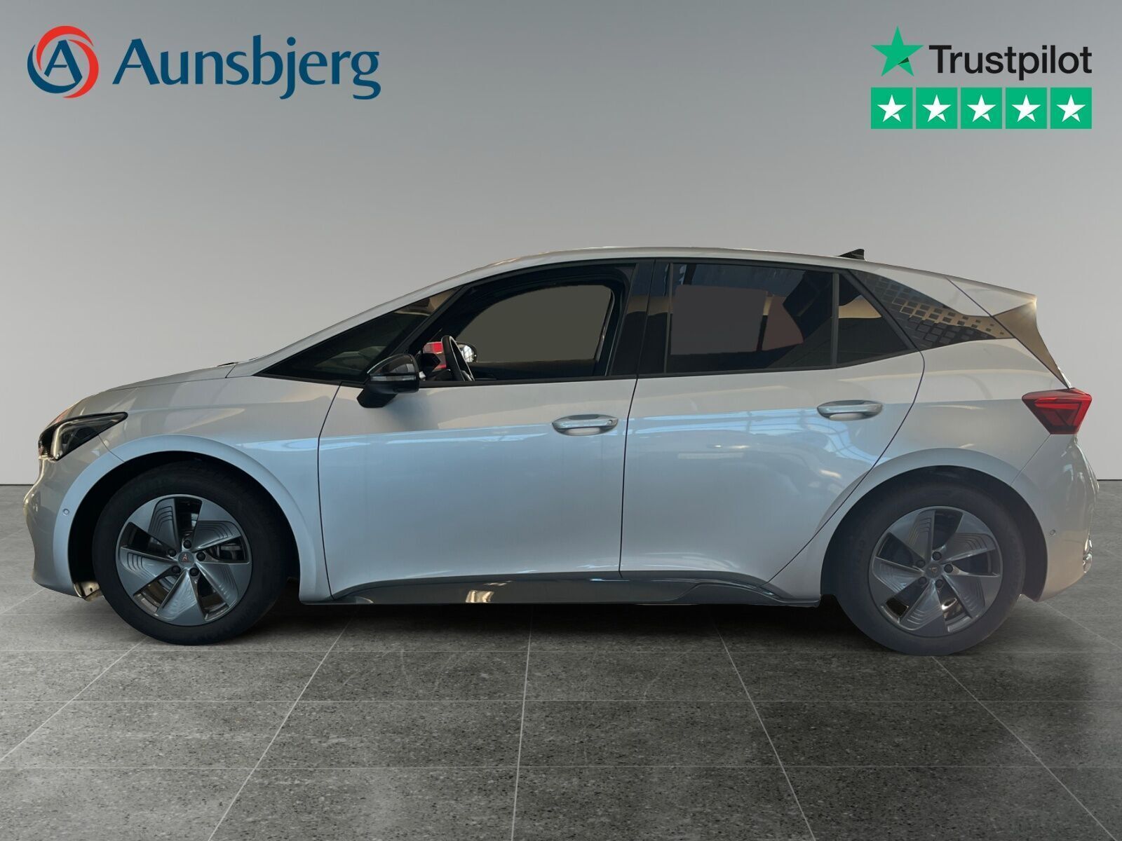 Sølv Cupra Born fra 2024