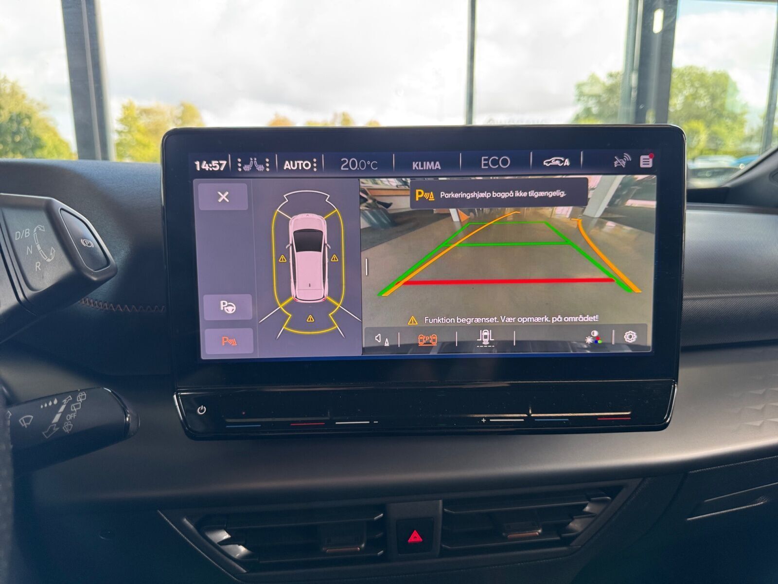 Hvid Cupra Born fra 2023