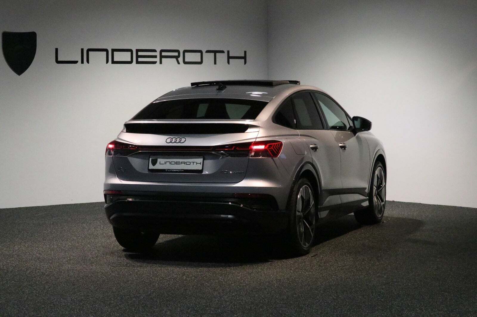 Audi Q4 e-tron 40 S-line Sportback