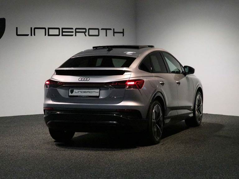 Audi Q4 e-tron 40 S-line Sportback