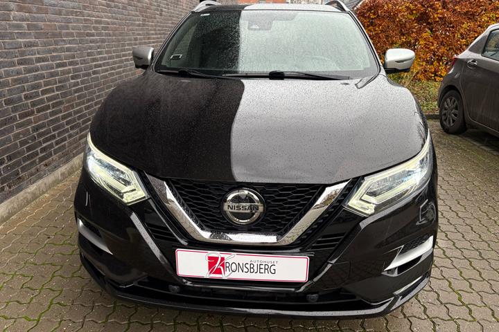 Sort Nissan Qashqai fra 2020