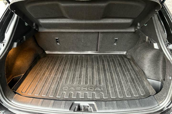 Sort Nissan Qashqai fra 2020