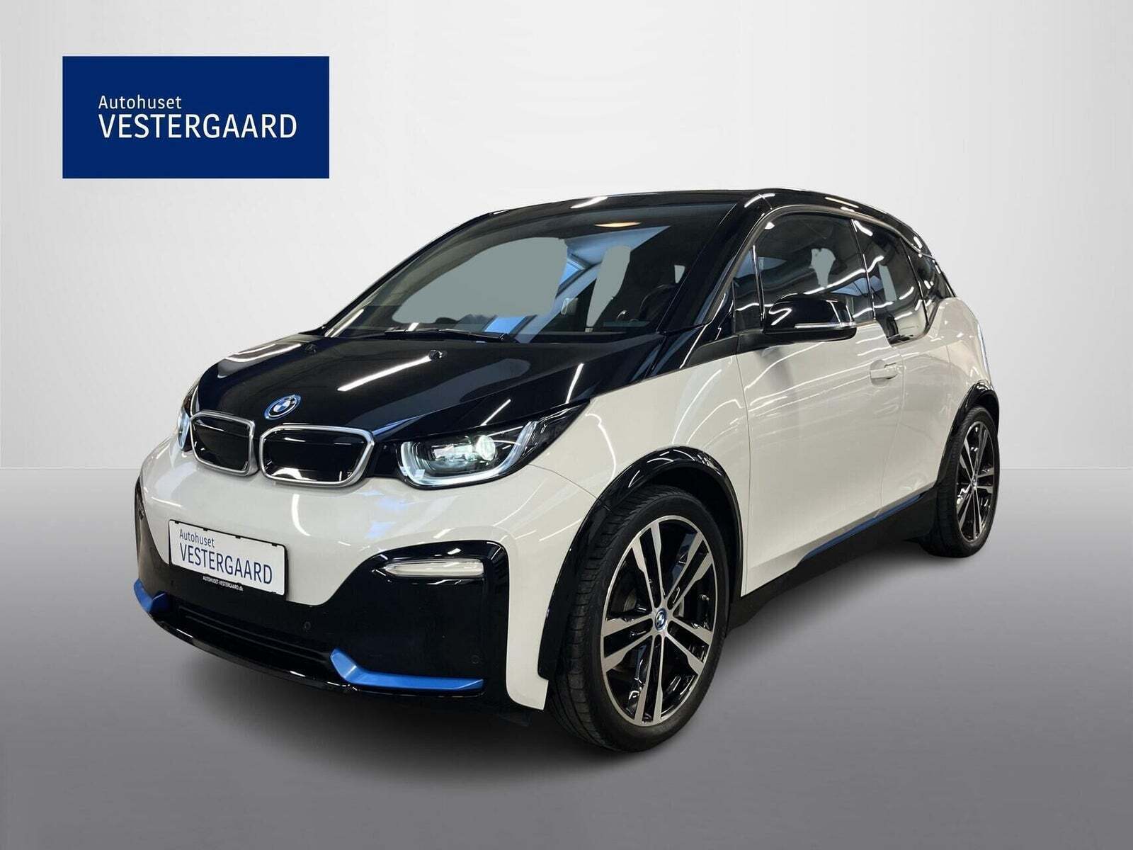 BMW i3s Charged
