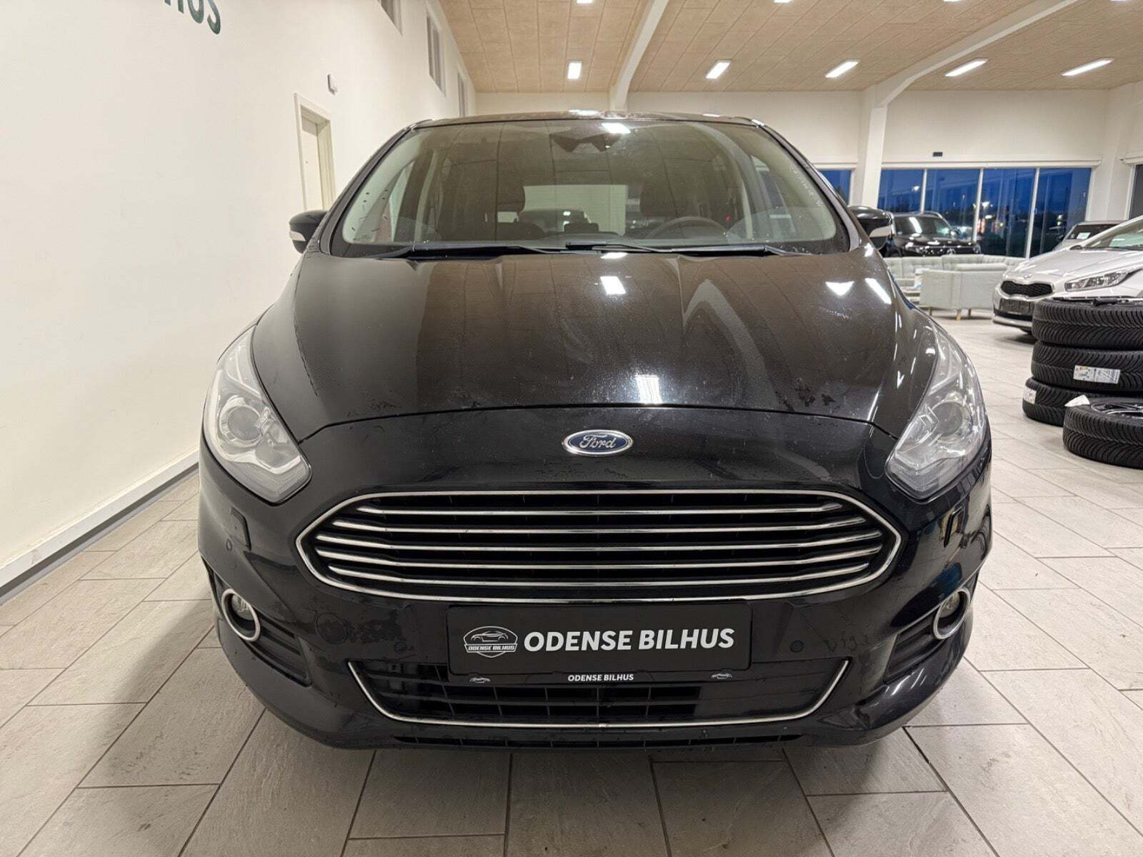 Ford S-MAX 2,0 TDCi 180 Titanium aut. 7prs