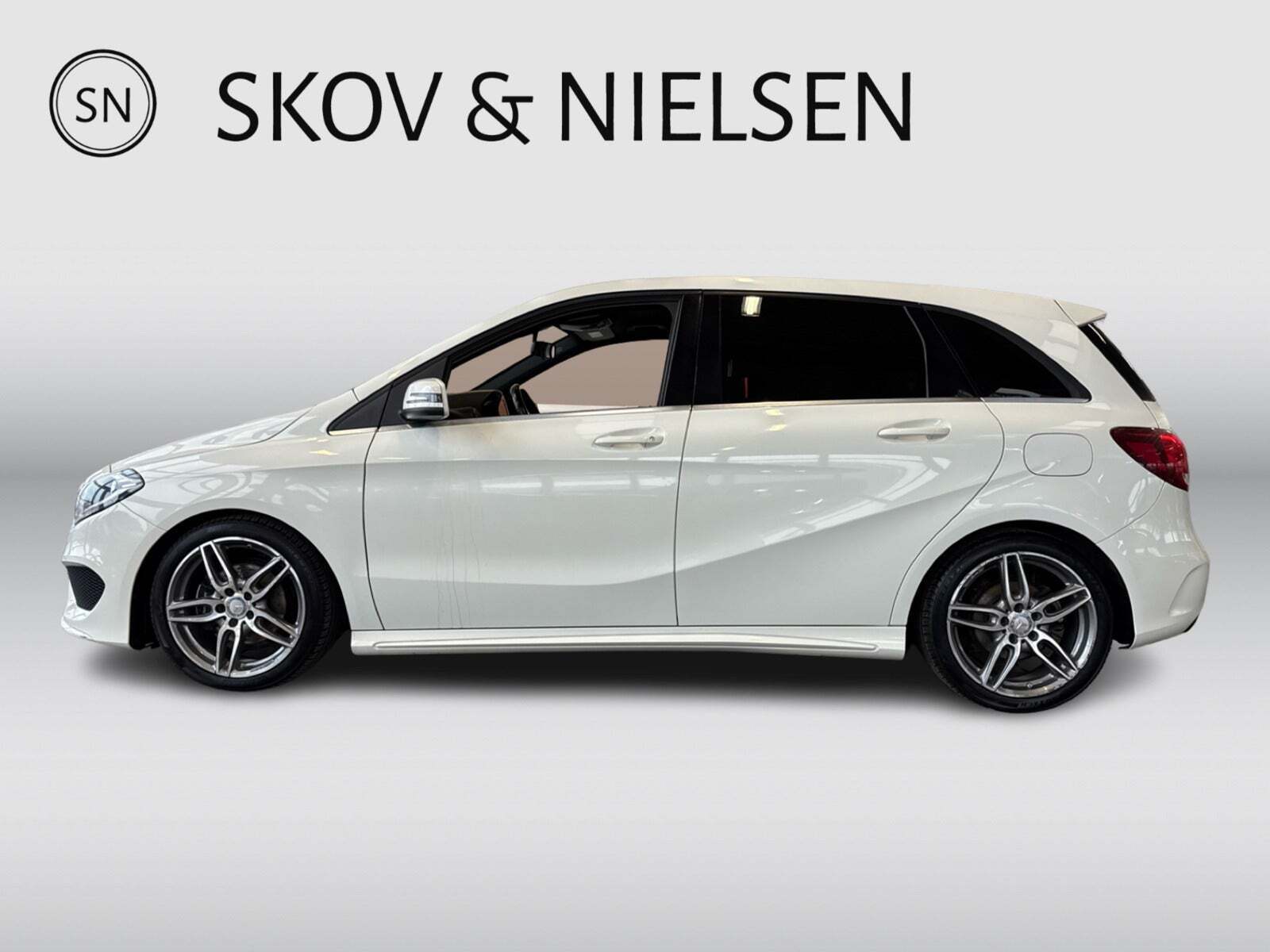 Mercedes B180 d 1,5 AMG Line Van