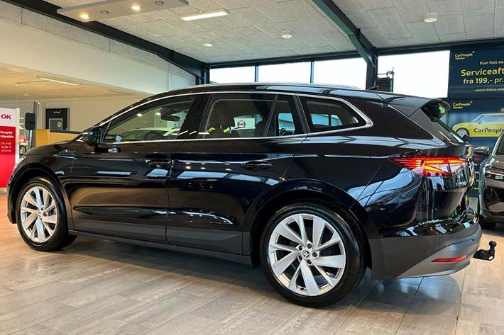 Brun Skoda Enyaq fra 2021