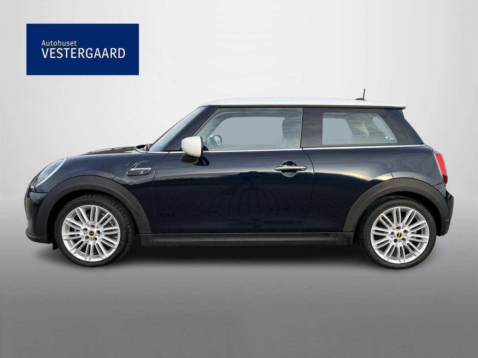 Mini Cooper SE Classic Trim