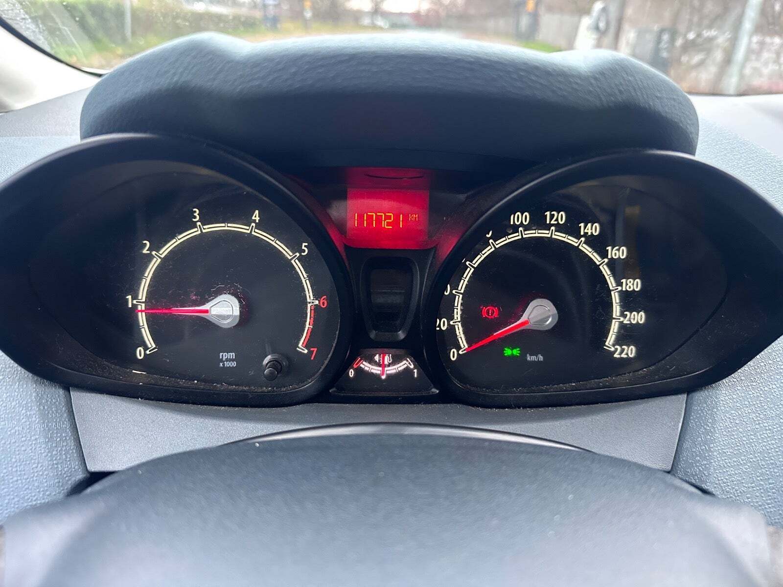 Grøn Ford Fiesta fra 2010