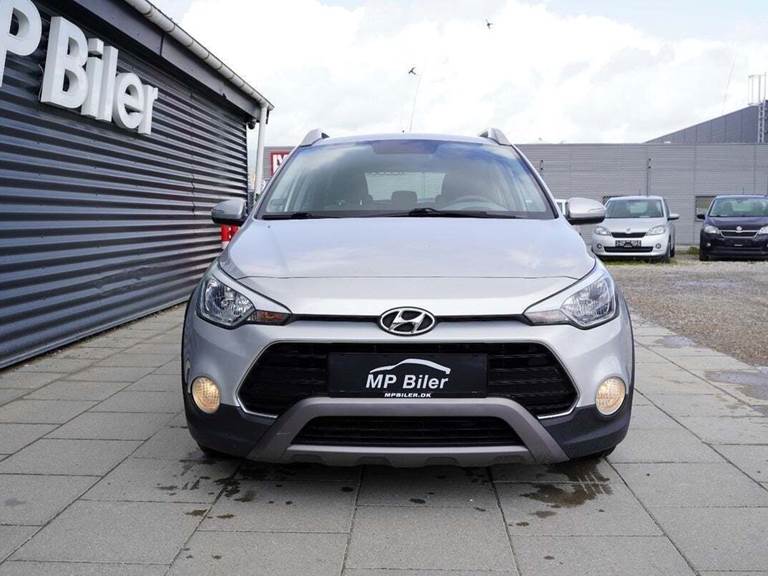 Hyundai i20 Active Cross 1,4 CRDi 90 Life+