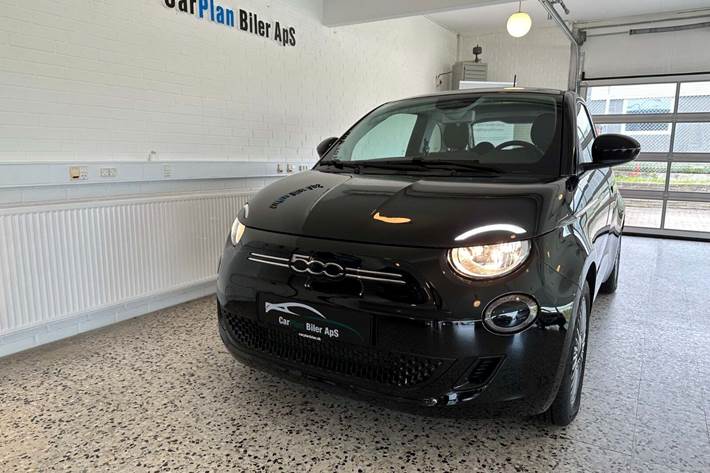Sort Fiat 500e fra 2021