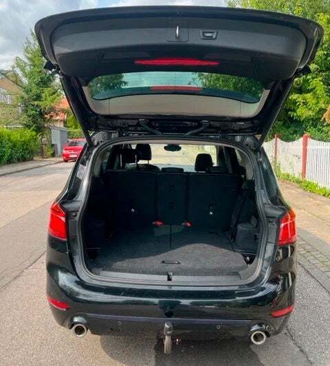 Sort BMW 220i fra 2019