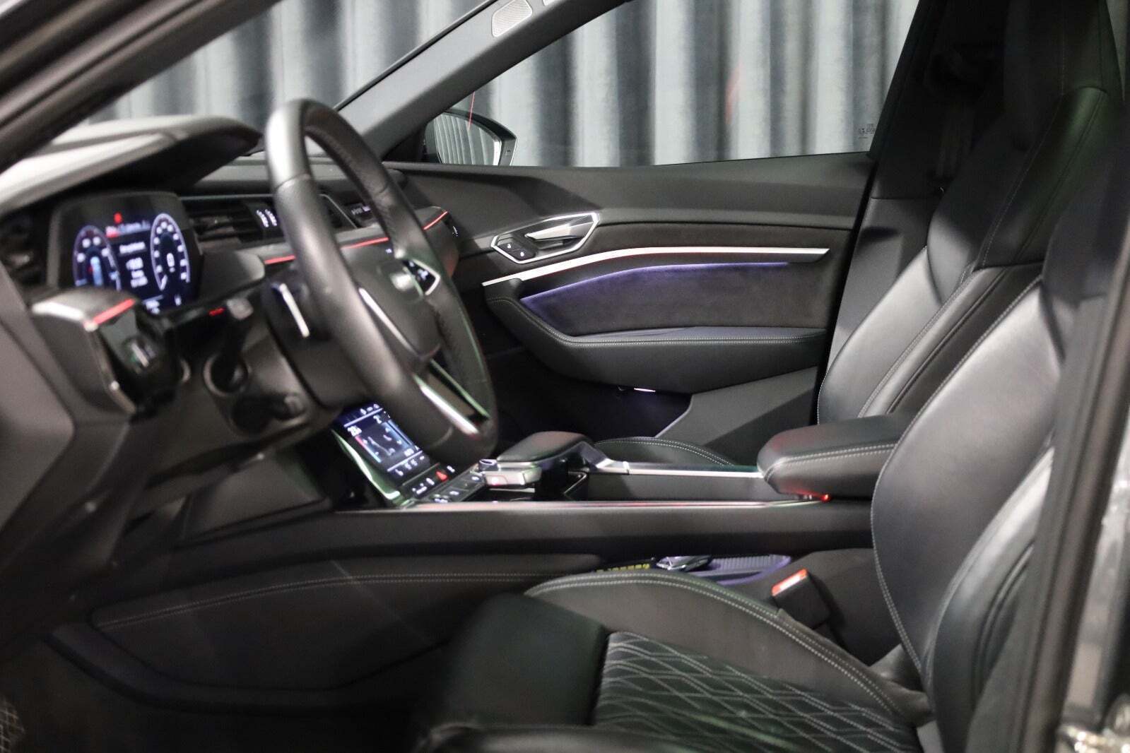 Audi e-tron 55 S-line quattro