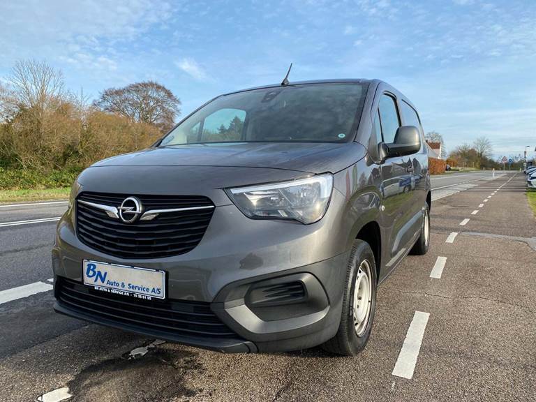 Opel Combo 1,5 D 102 Essenia L1V1