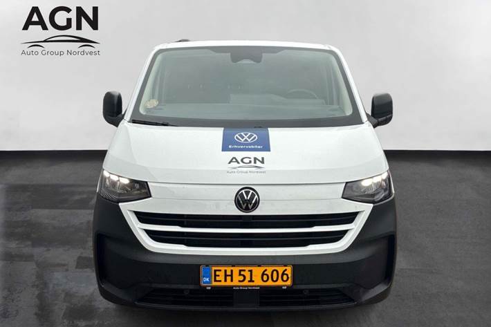 Hvid VW Transporter fra 2025