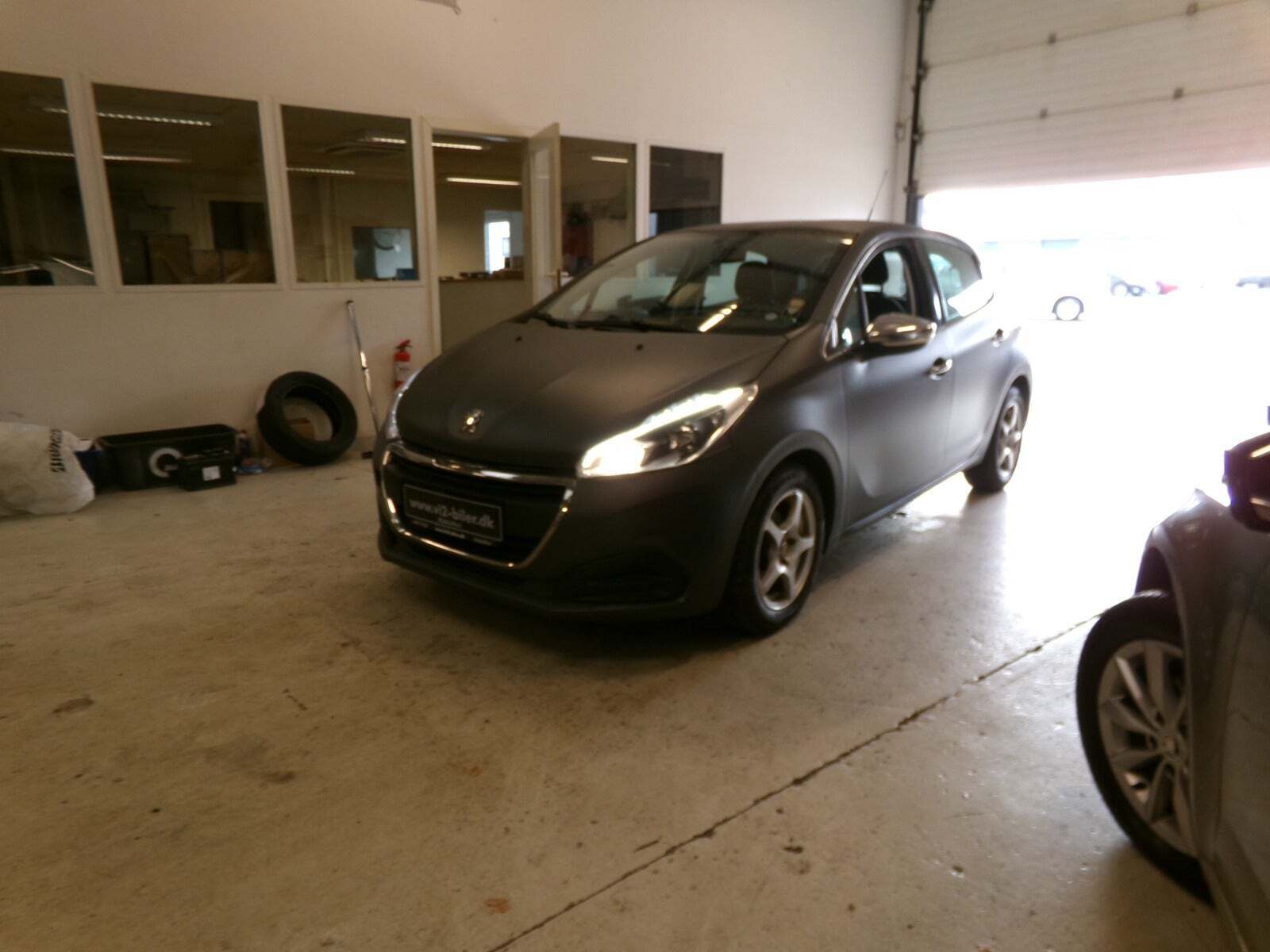Peugeot 208 1,6 BlueHDi 100 Allure