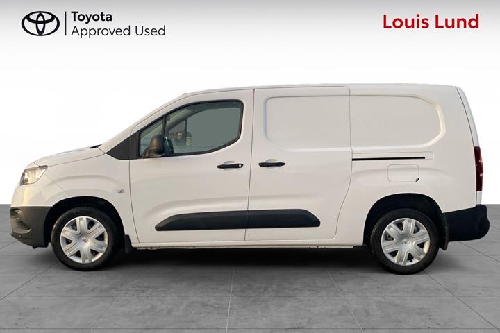 Hvid Toyota ProAce City fra 2020