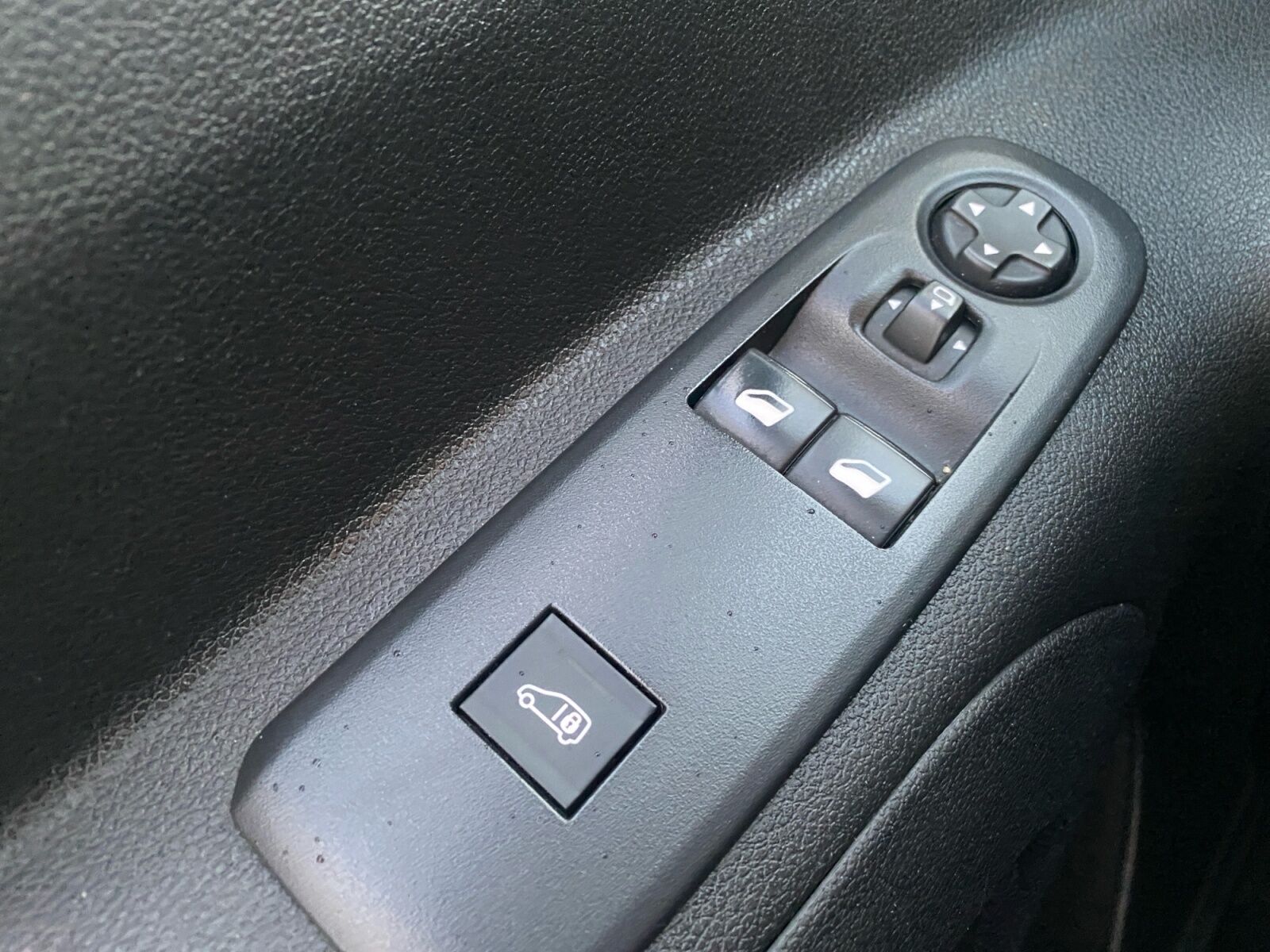 Hvid Toyota ProAce City fra 2020