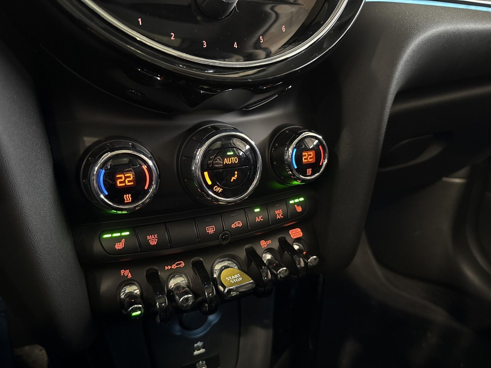 Sort Mini Cooper fra 2022