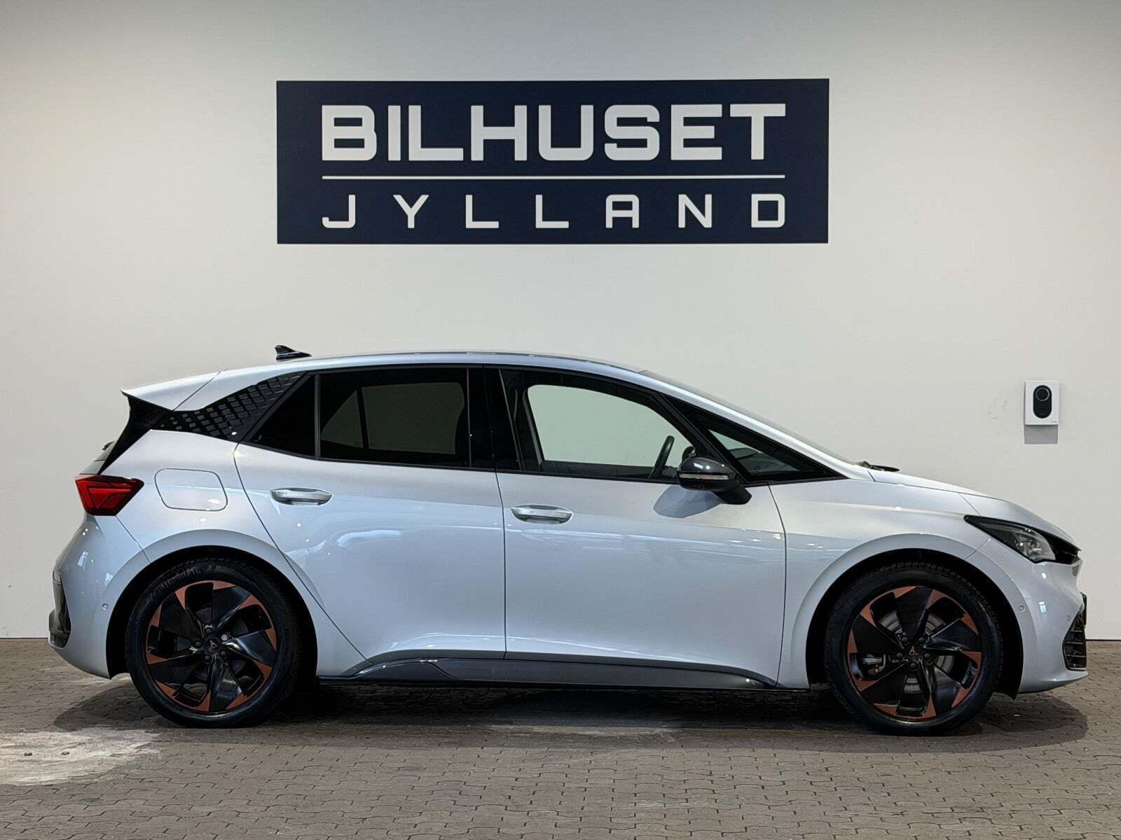 Cupra Born 77 e-Boost Dinamica