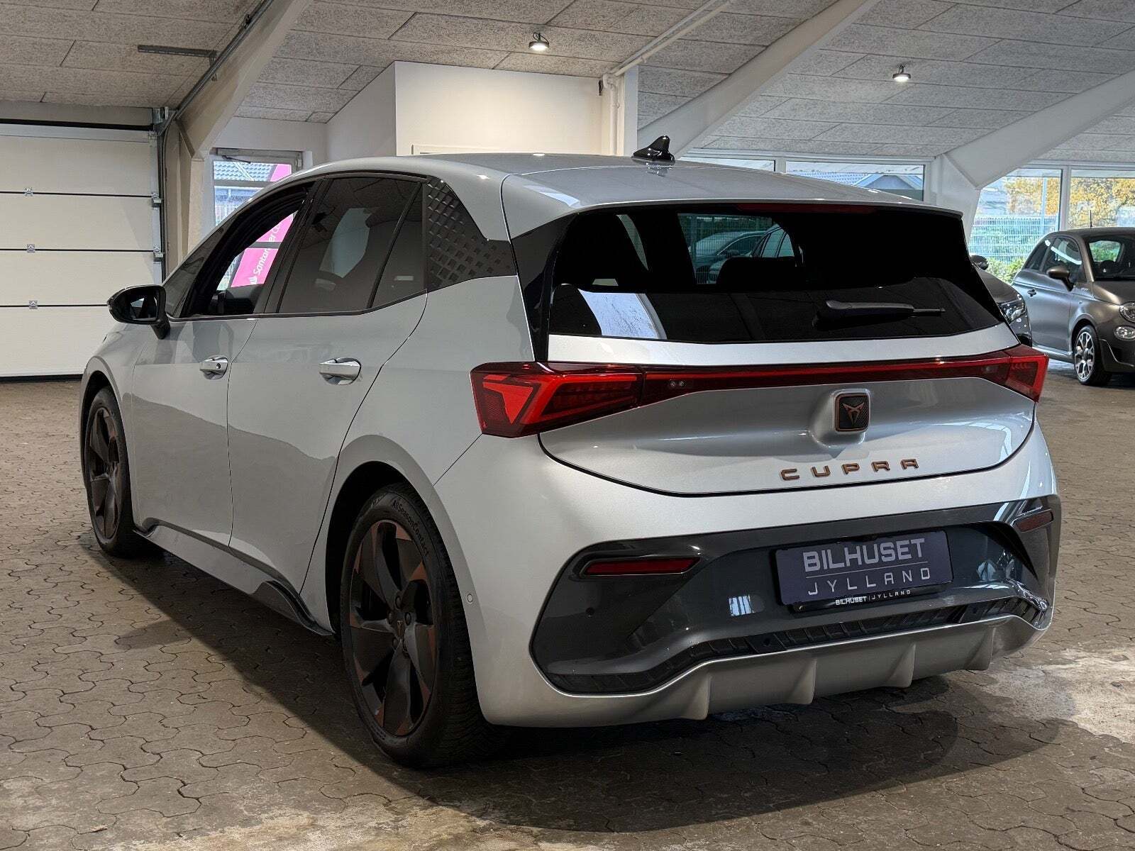 Cupra Born 77 e-Boost Dinamica