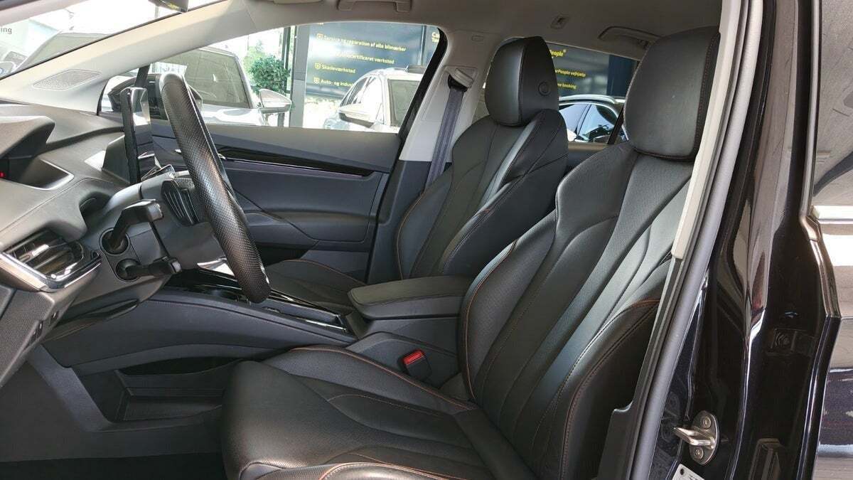 Skoda Enyaq 80 iV Suite