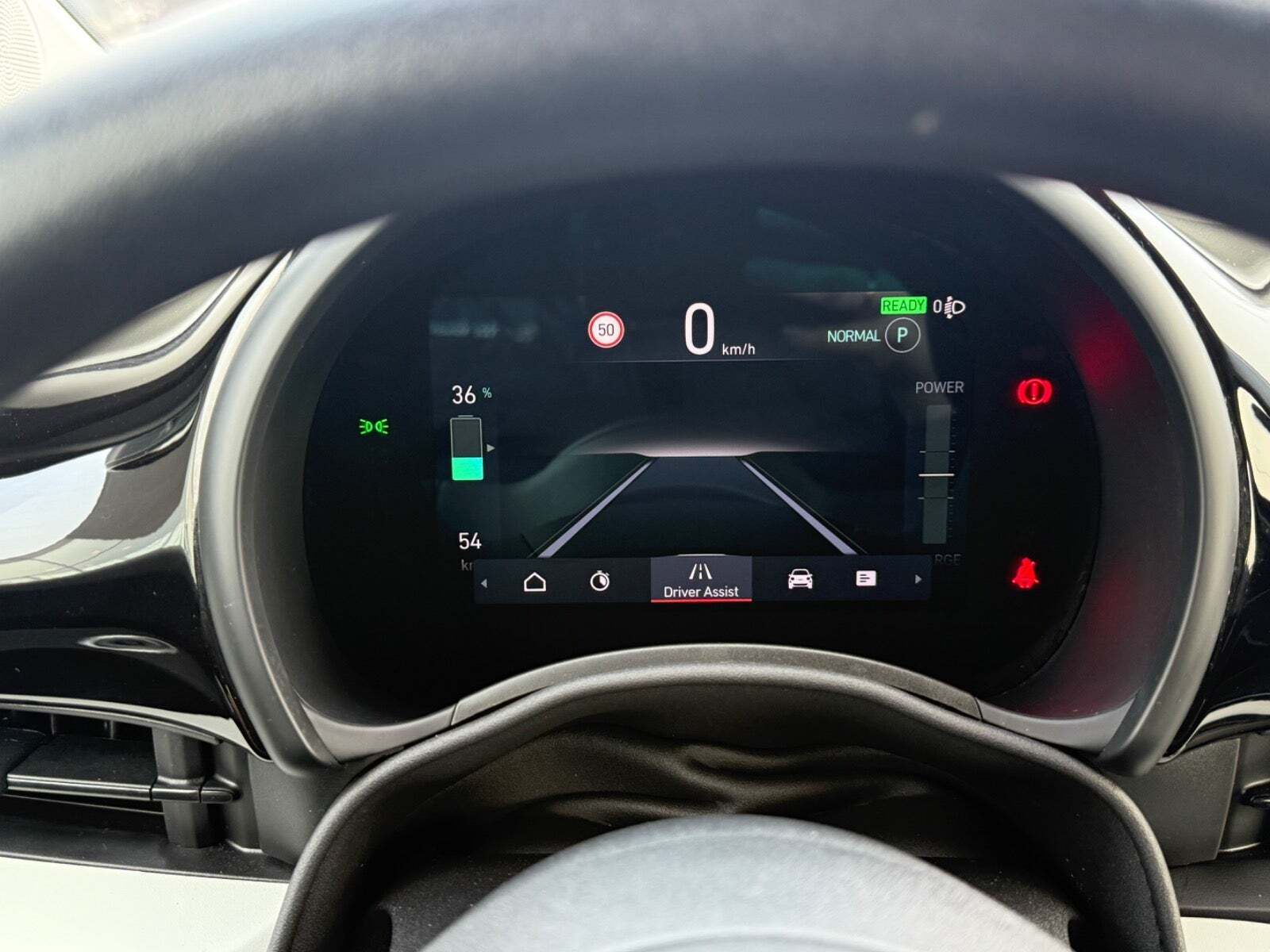 Grå Fiat 500e fra 2022