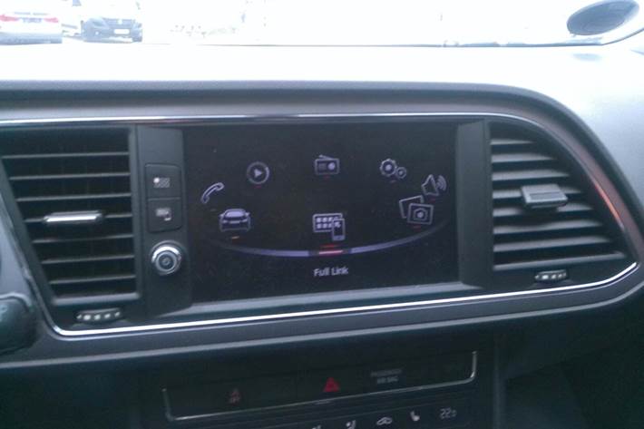 Grå Seat Leon fra 2017