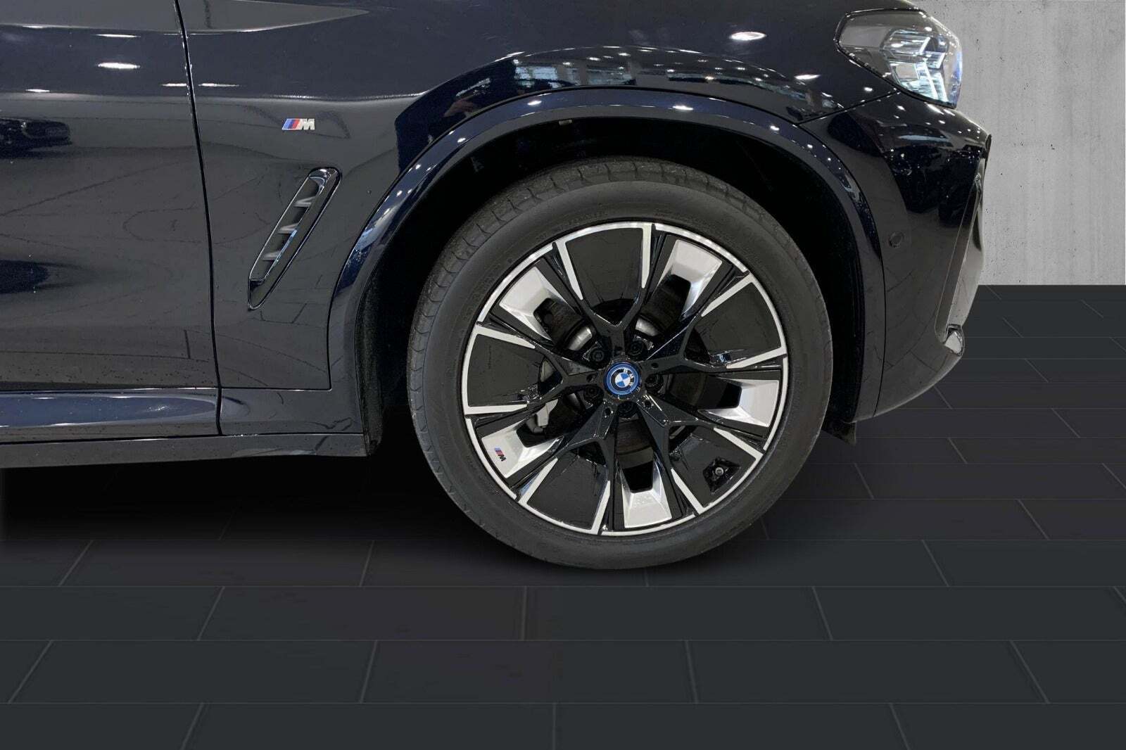 undefined BMW iX3 fra 2023