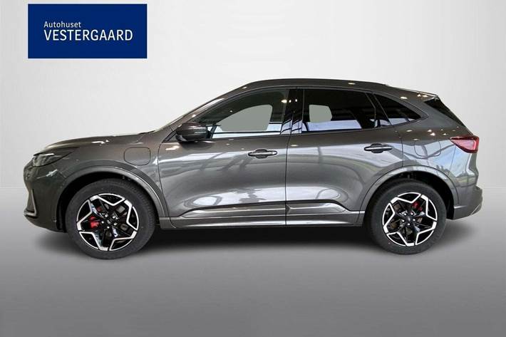 Grå Ford Kuga fra 2025