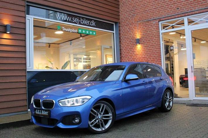 Blå BMW 118d fra 2019