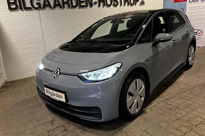 Grå VW ID.3 fra 2023 set udefra
