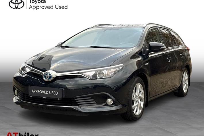 undefined Toyota Auris fra 2016 set udefra