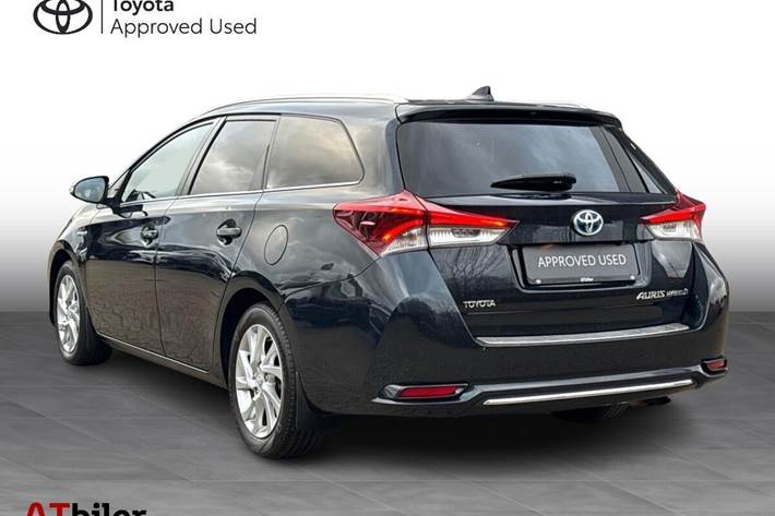 undefined Toyota Auris fra 2016