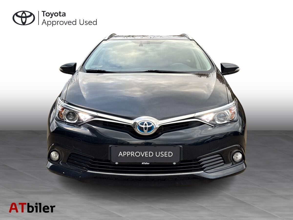 Toyota Auris 1,8 Touring Sports Hybrid H2 Comfort 136HK Stc Aut.