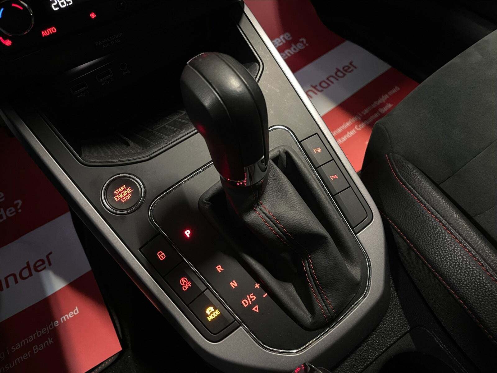 Grå Seat Arona fra 2019