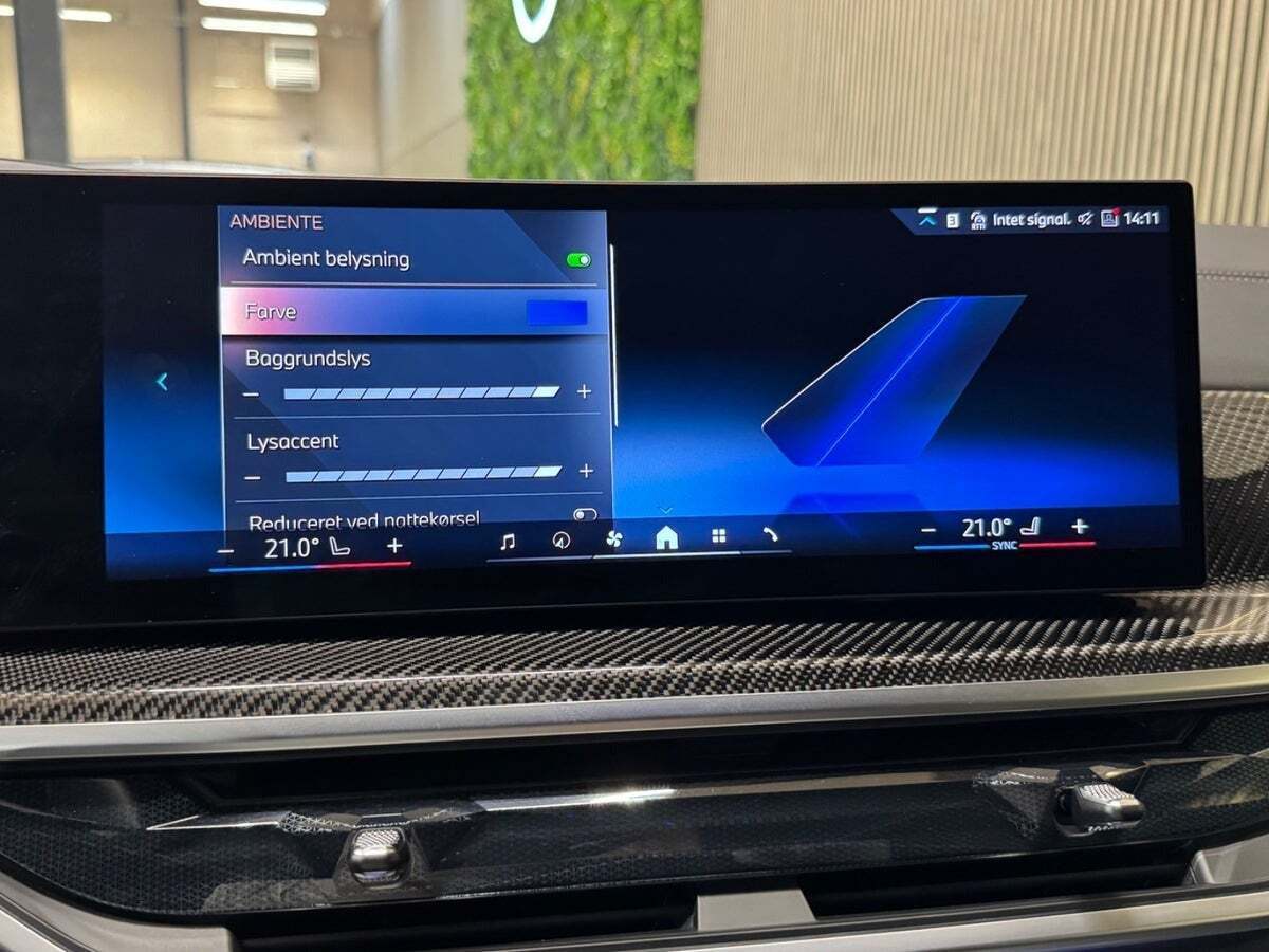 Hvid BMW X5 fra 2024