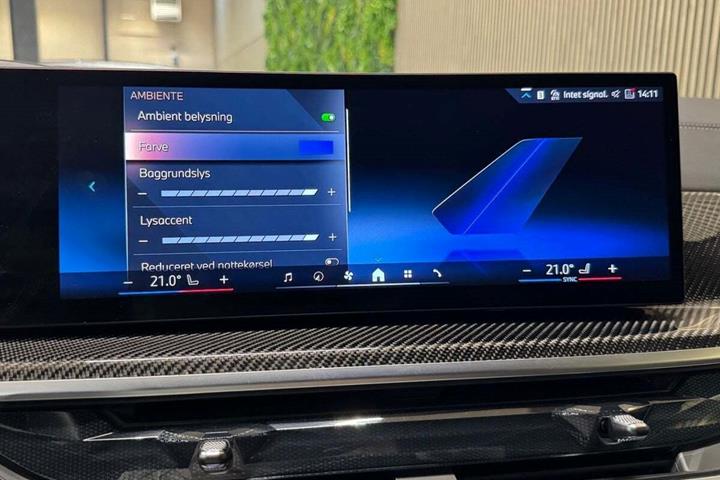 Hvid BMW X5 fra 2024