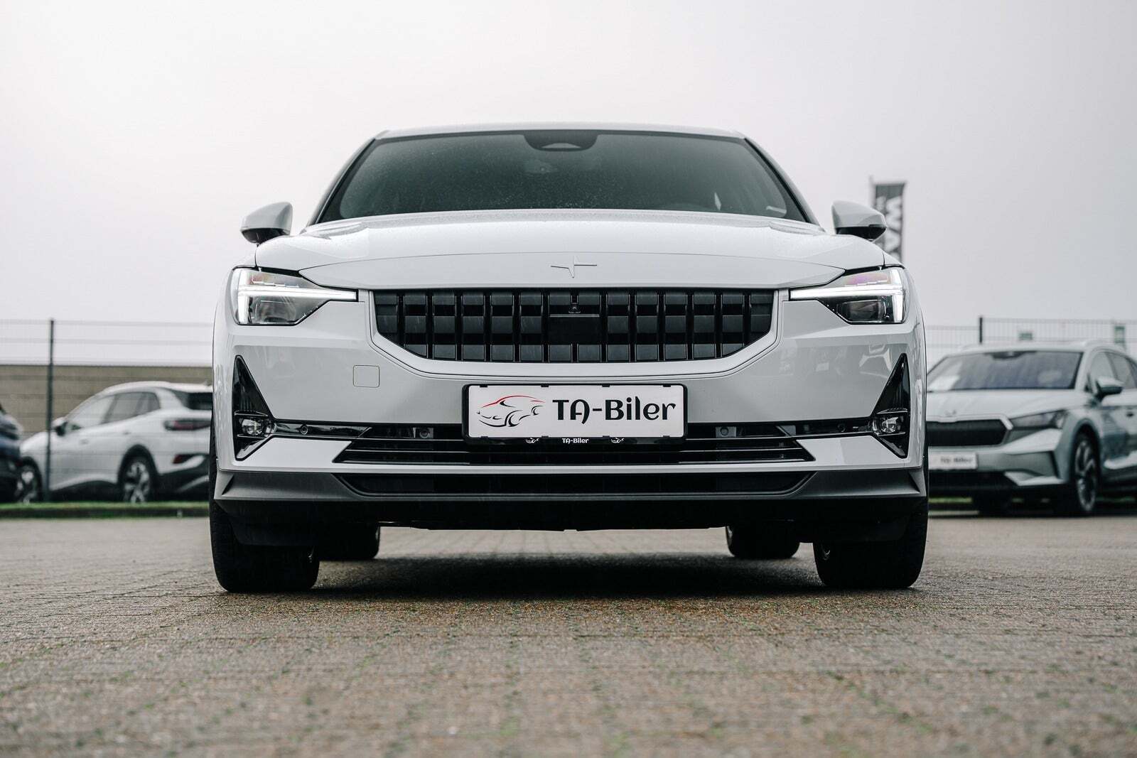 Grå Polestar 2 fra 2022