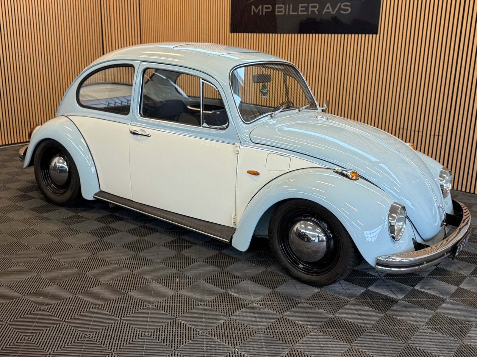 undefined VW 1302 fra 1970 set udefra