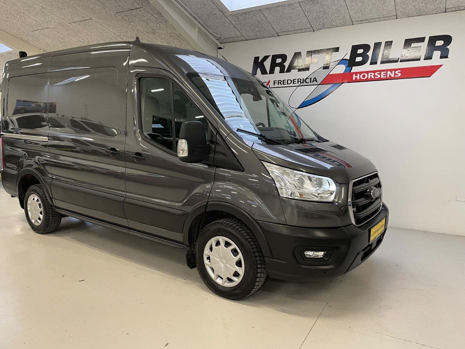Ford Transit 350 L2 Van 2,0 TDCi 170 Trend aut. H2 FWD