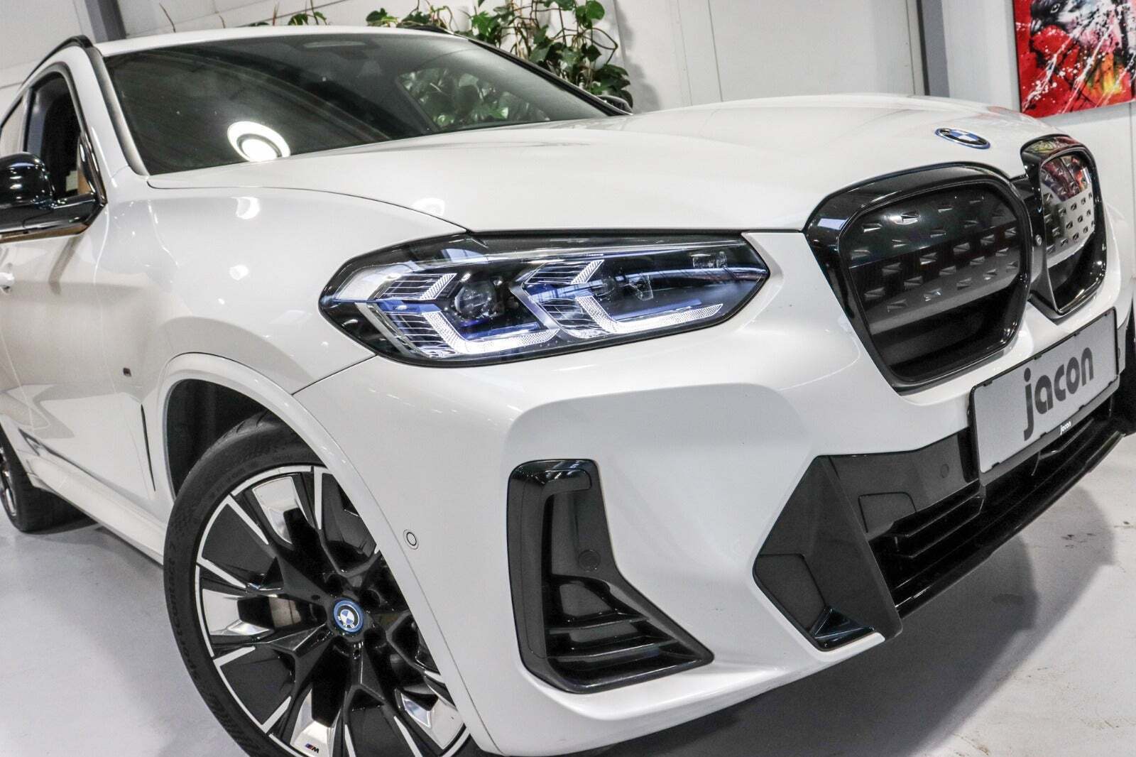 BMW iX3 Charged M-Sport