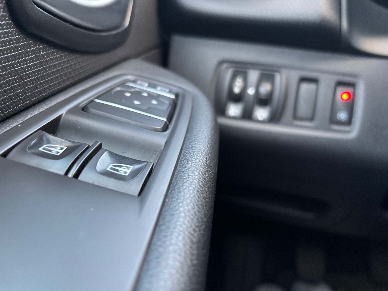 Sort Renault Clio IV fra 2019