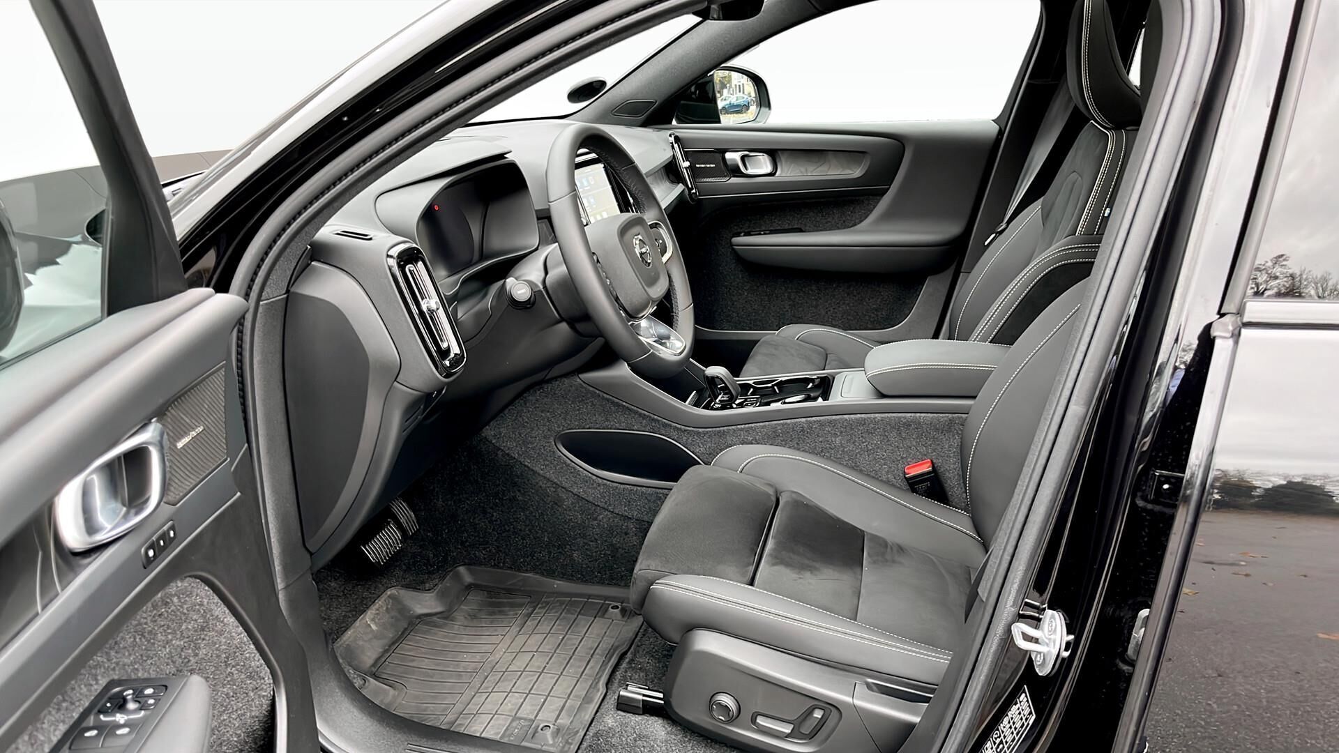 Volvo C40 Recharge Extended Range Ultimate 252HK 5d Aut.