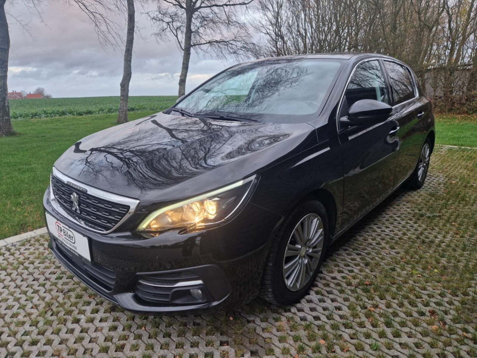 Peugeot 308 1,2 PureTech 130 Edition